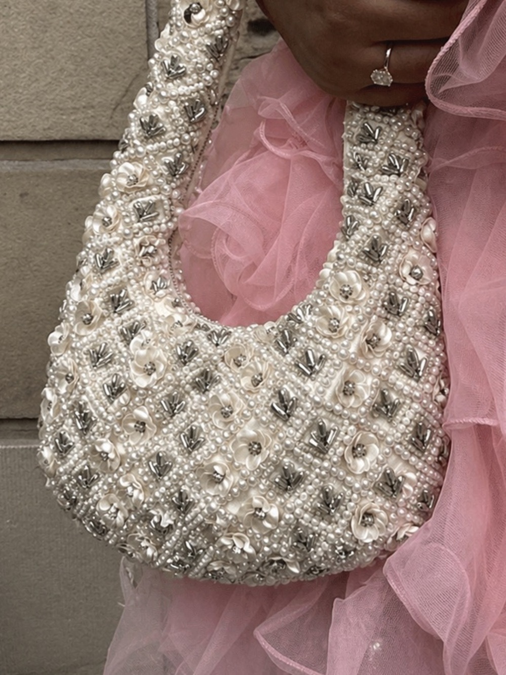 Elegant Pearl-Embellished Beaded Handbag